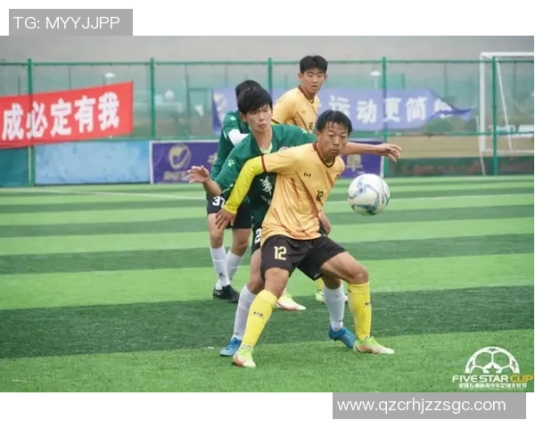 足球明星的饮食秘籍揭秘如何打造运动员最佳状态的餐盘搭配